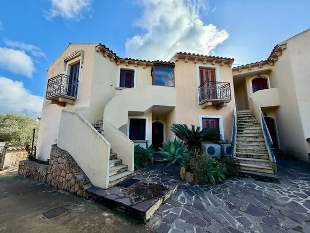 Giglio 15 Apartment *